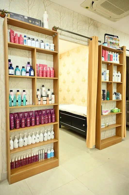 M2 ZION Men's Salon