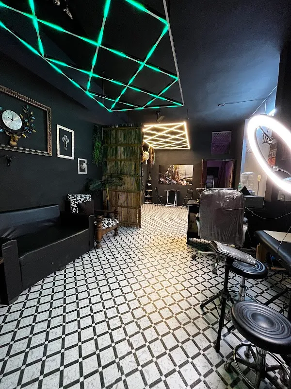 DLink Tattoo Studio