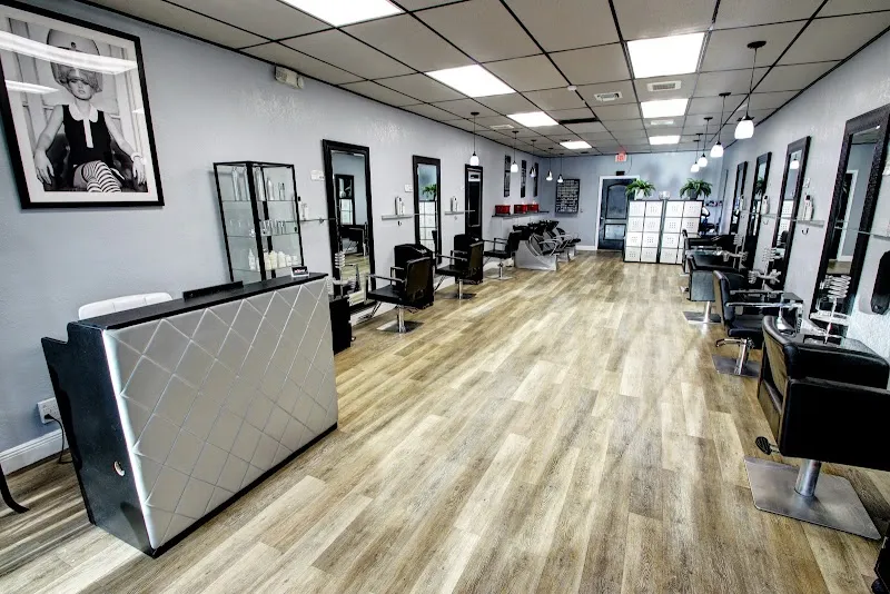 The Blowout Blowdry Bar