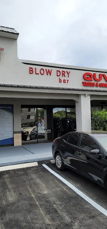 The Blowout Blowdry Bar