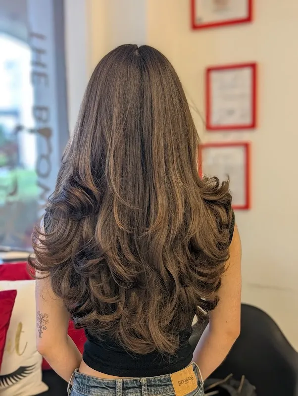 The Blowout Blowdry Bar