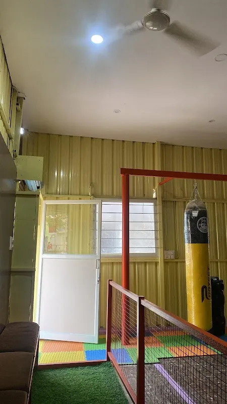 SLS Dance and Fitness club
