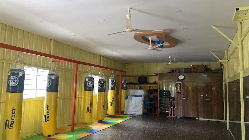SLS Dance and Fitness club