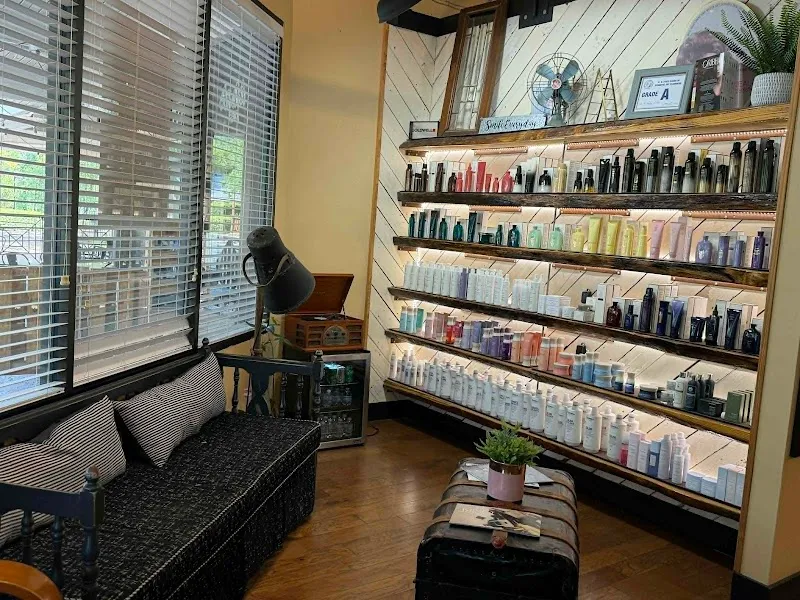 Luxe Allure Salon