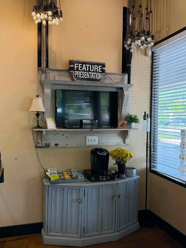 Luxe Allure Salon