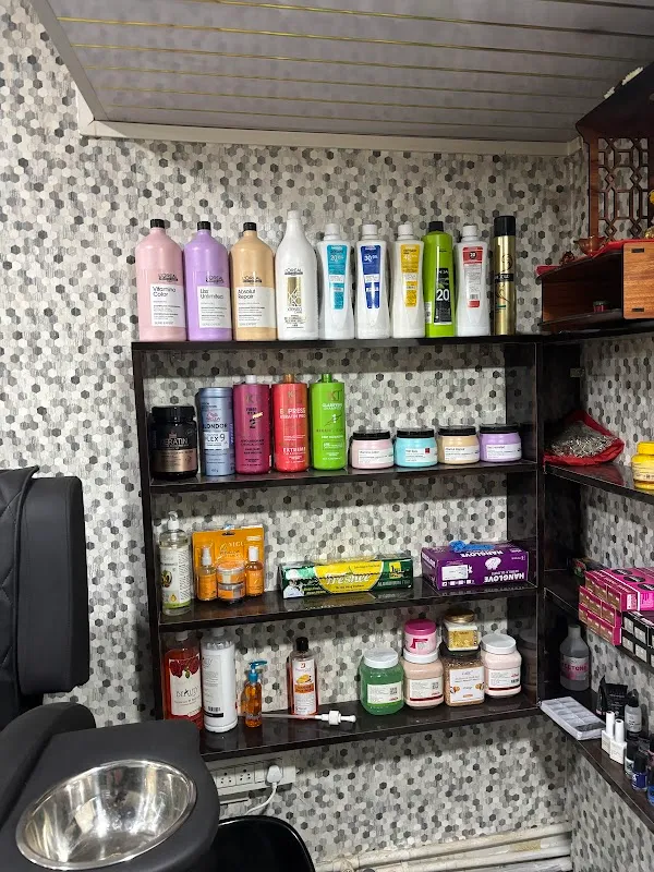 Manc Family Salon