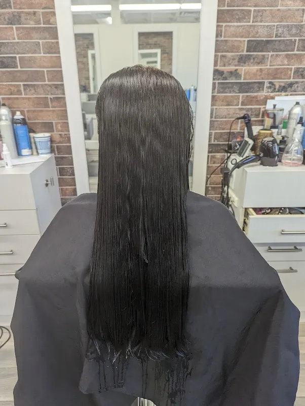Capelli Salon