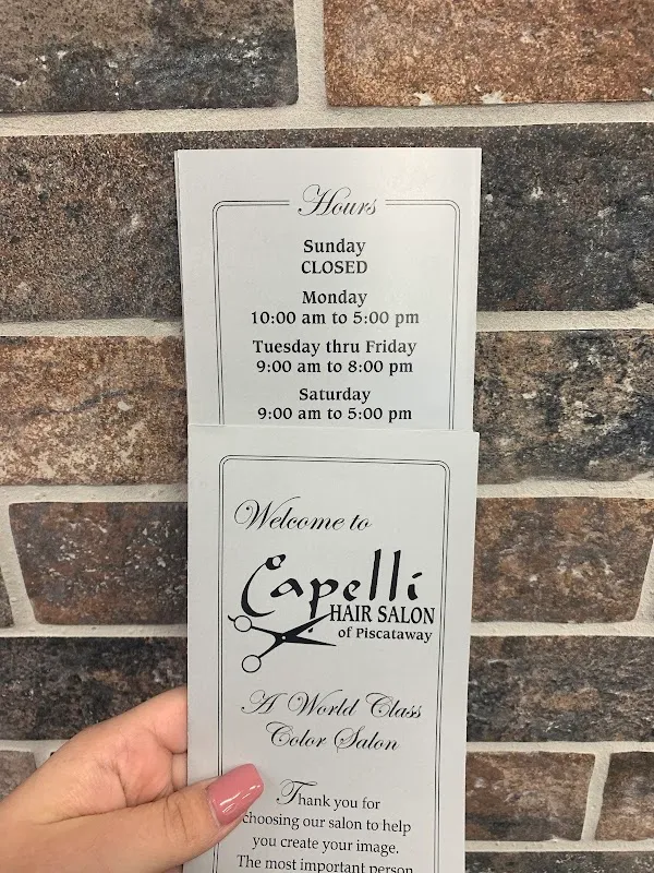 Capelli Salon
