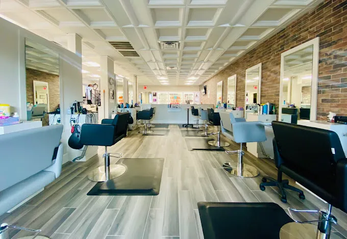 Capelli Salon