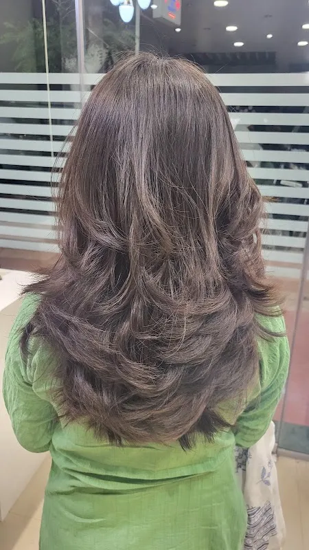 Mayra unisex salon