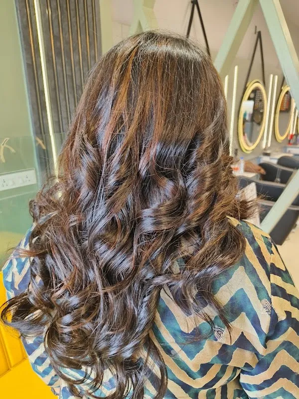Mayra unisex salon