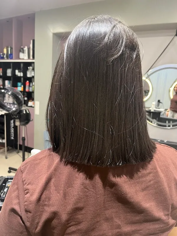 Mayra unisex salon