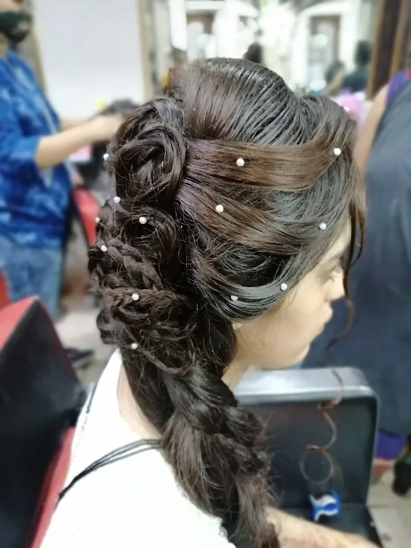 Shivam Beauty Parlor & training centre