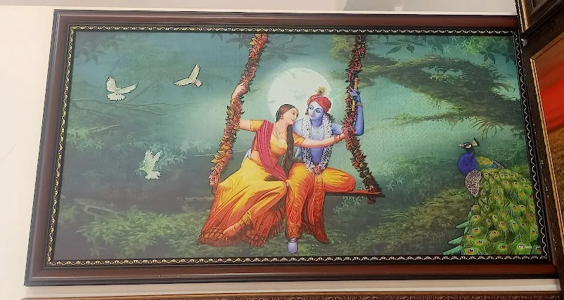 Unique Photo Studio and Frames