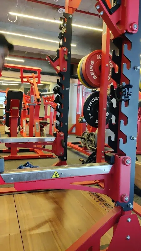 Being Gymaholic 2.O | Fitness Gym Vasna Ahmedabad