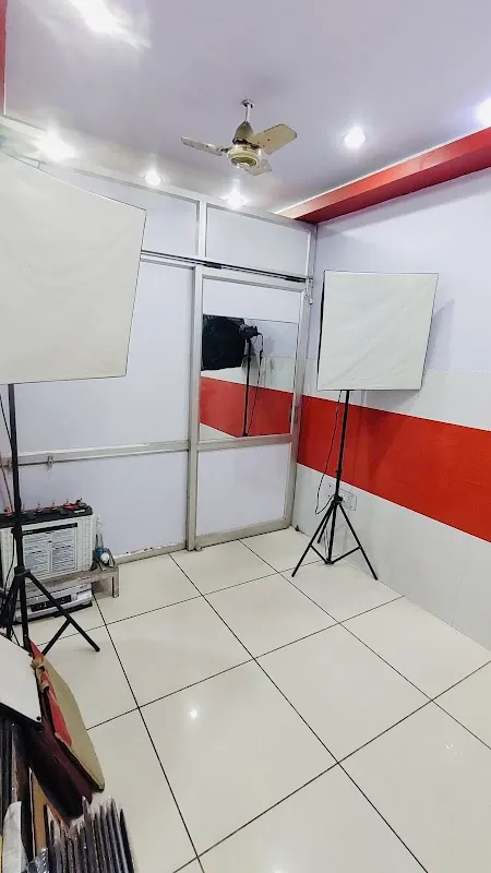Aryan Digital Photo Studio