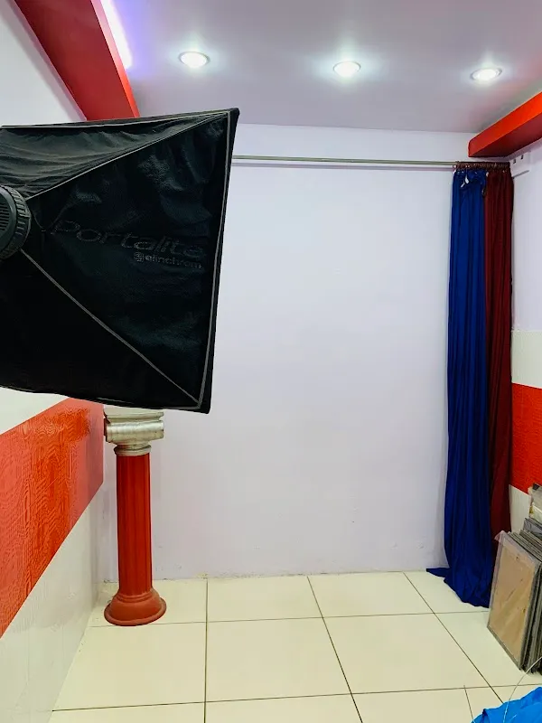 Aryan Digital Photo Studio