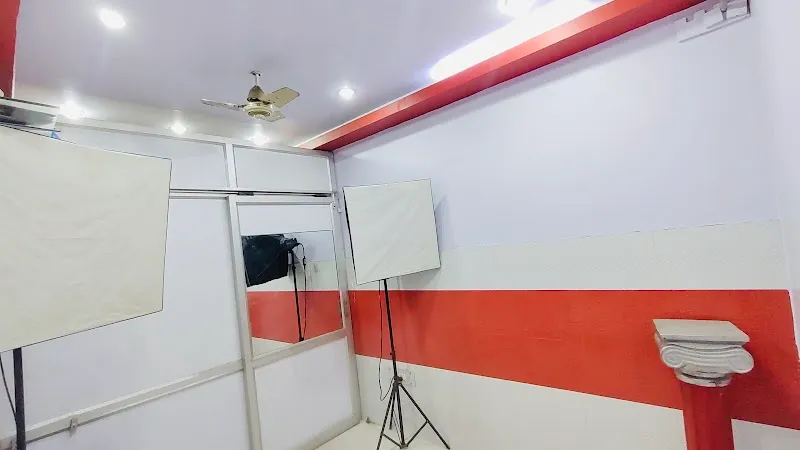 Aryan Digital Photo Studio