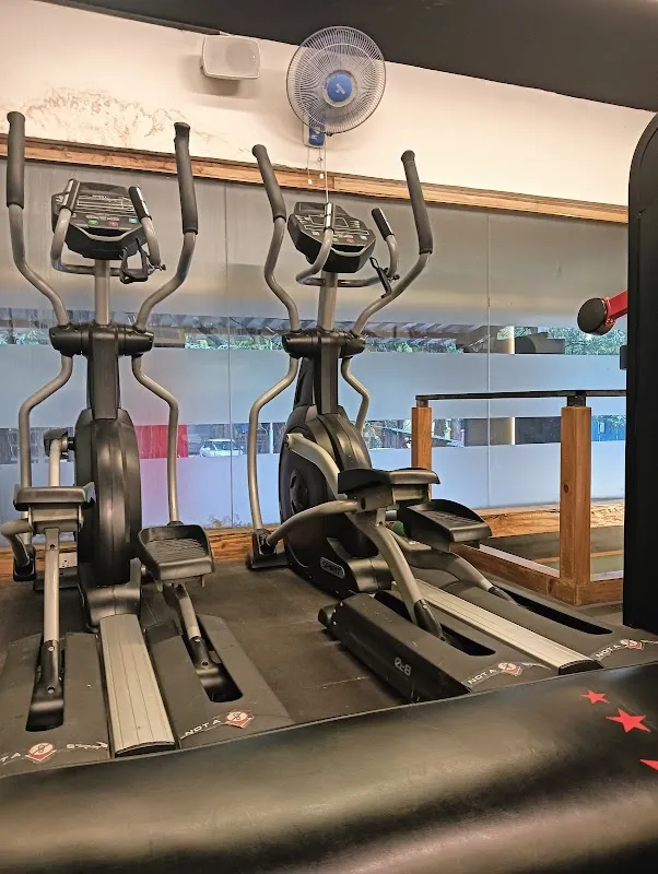 Abs Studio Unisex Gym
