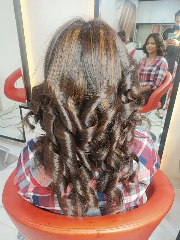 Sybarite Salon & Academy