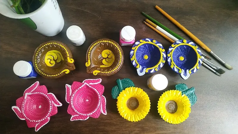 Dhatri art classes
