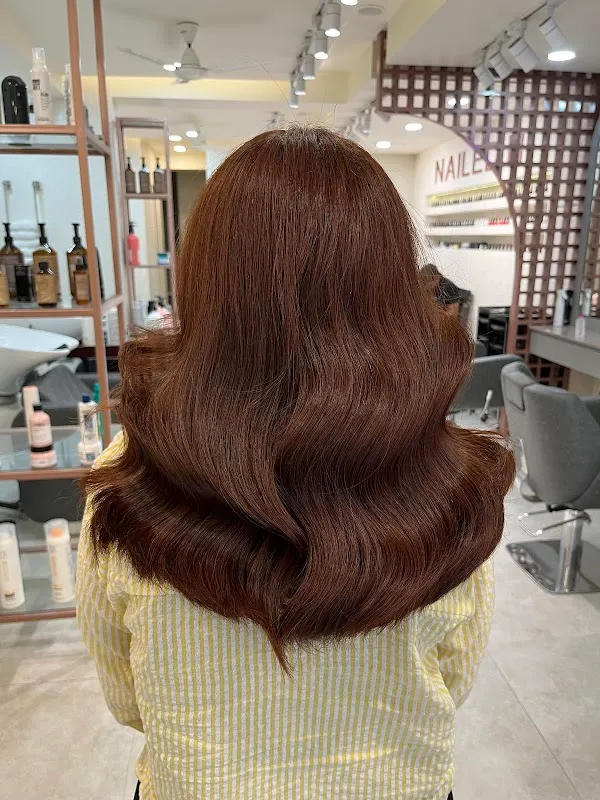 Ombré Salon