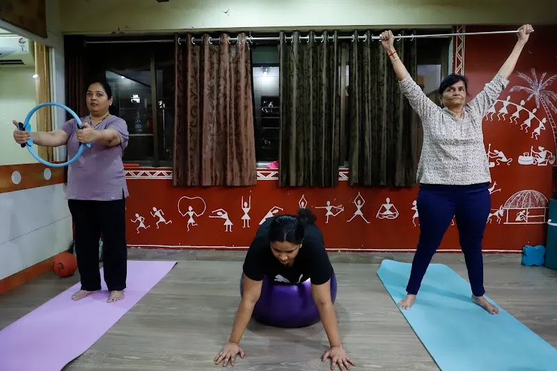 Swasthin-Yoga classes in kandivali-thakur village-Best dietician-Weight loss center-Back Pain Treatment in Kandivali East