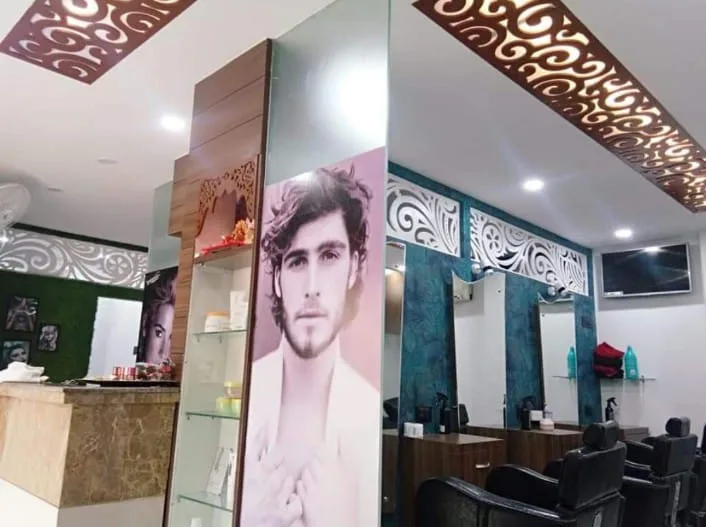 GLAM 11 Makeup Studio