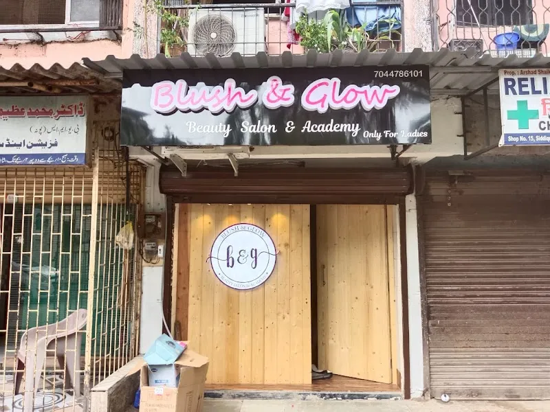 Blush & Glow Beauty Salon Academy - Mumbra