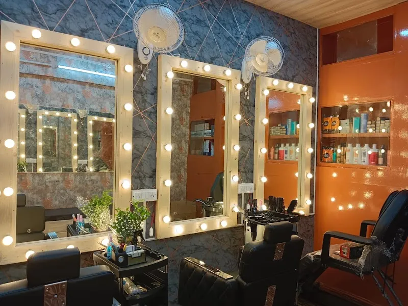 Blush & Glow Beauty Salon Academy - Mumbra