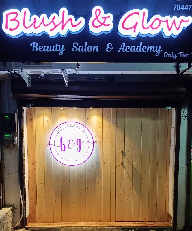 Blush & Glow Beauty Salon Academy - Mumbra