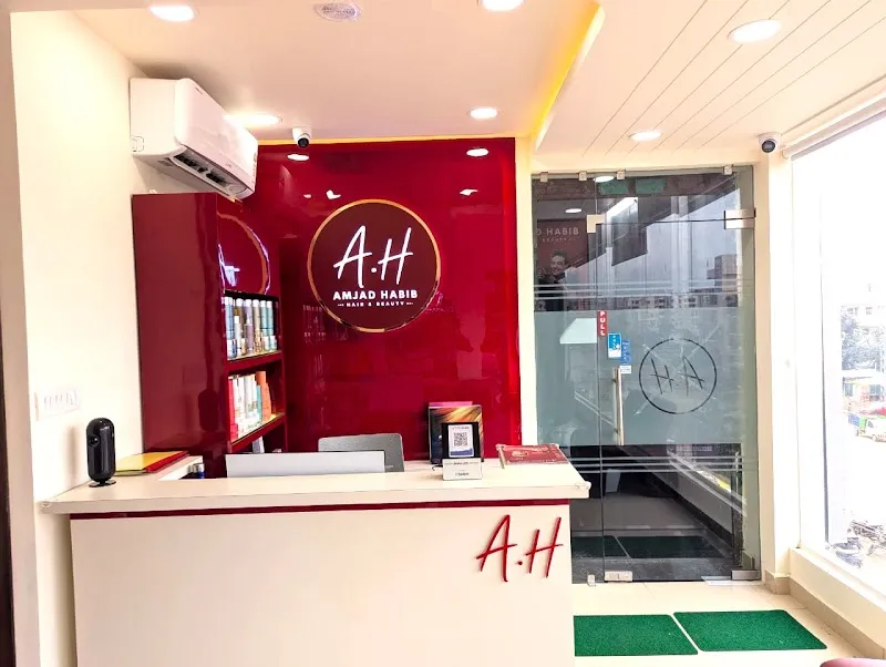 Amjad Habib Hair & Beauty Salon, Ameenpur
