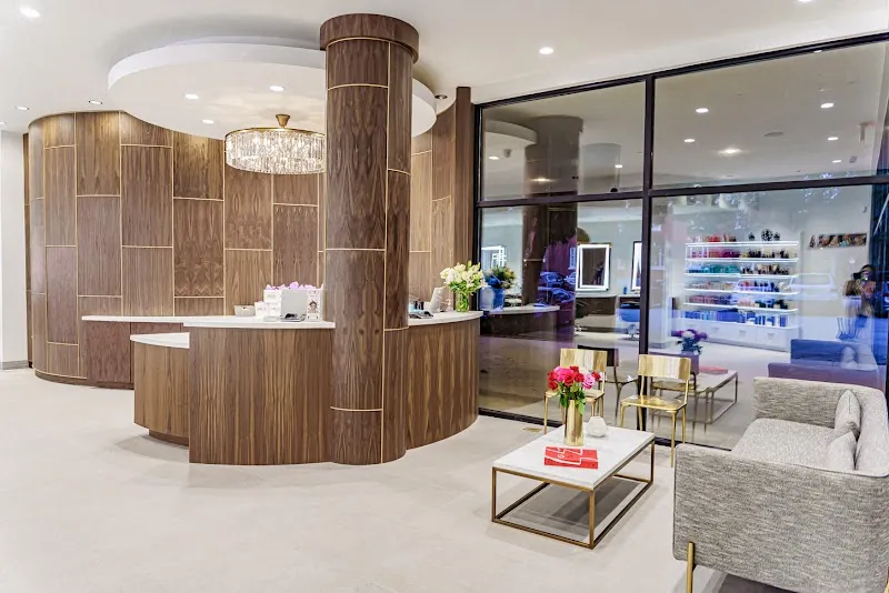 Privé Salon