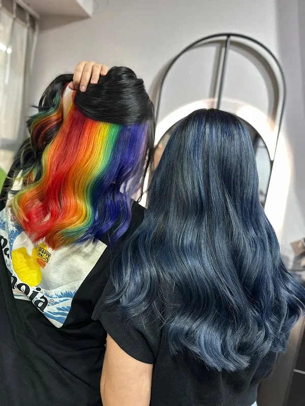 HUES by Full House Salon
