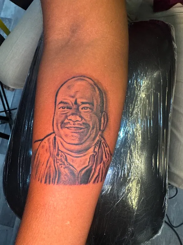 trinetra tattoos branch 2