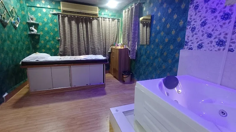 Zen Garden Spa | Spa in Thane | Massage Spa in Thane | Jacuzzi spa in Thane
