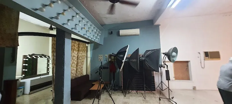 India Photo Studio