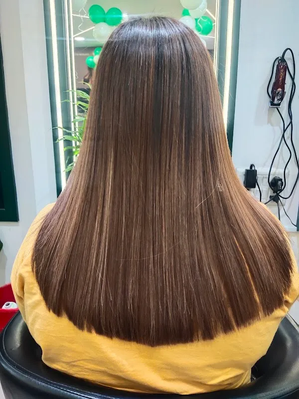 Pritaam’s Salon: Family salon, Hair & Beauty Salon | Madhyamgram | Kolkata