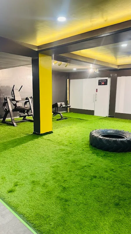 XOLYMPIA PHYSIQUE STUDIO BY AAKASH