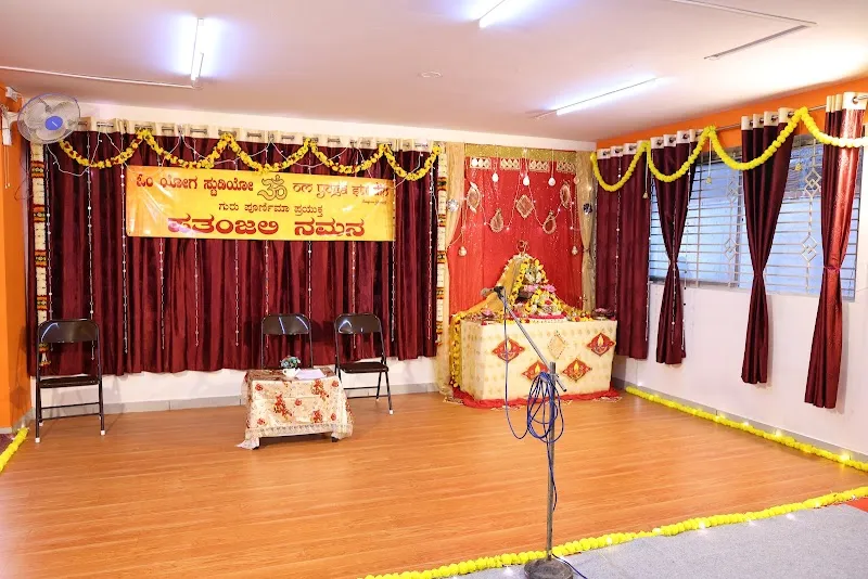 Om yoga studio