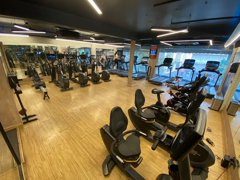 SK 27 Gym Vasant Vihar