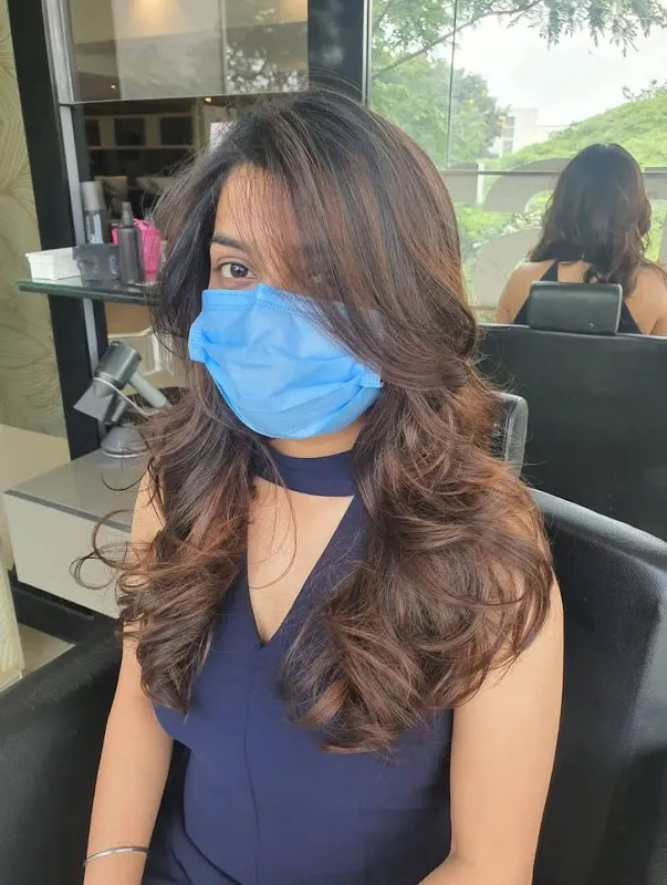 New Colors unisex salon