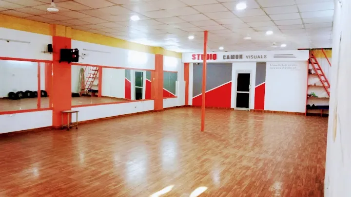 The miRAcle Aerobic , Zumba & Dance Academy
