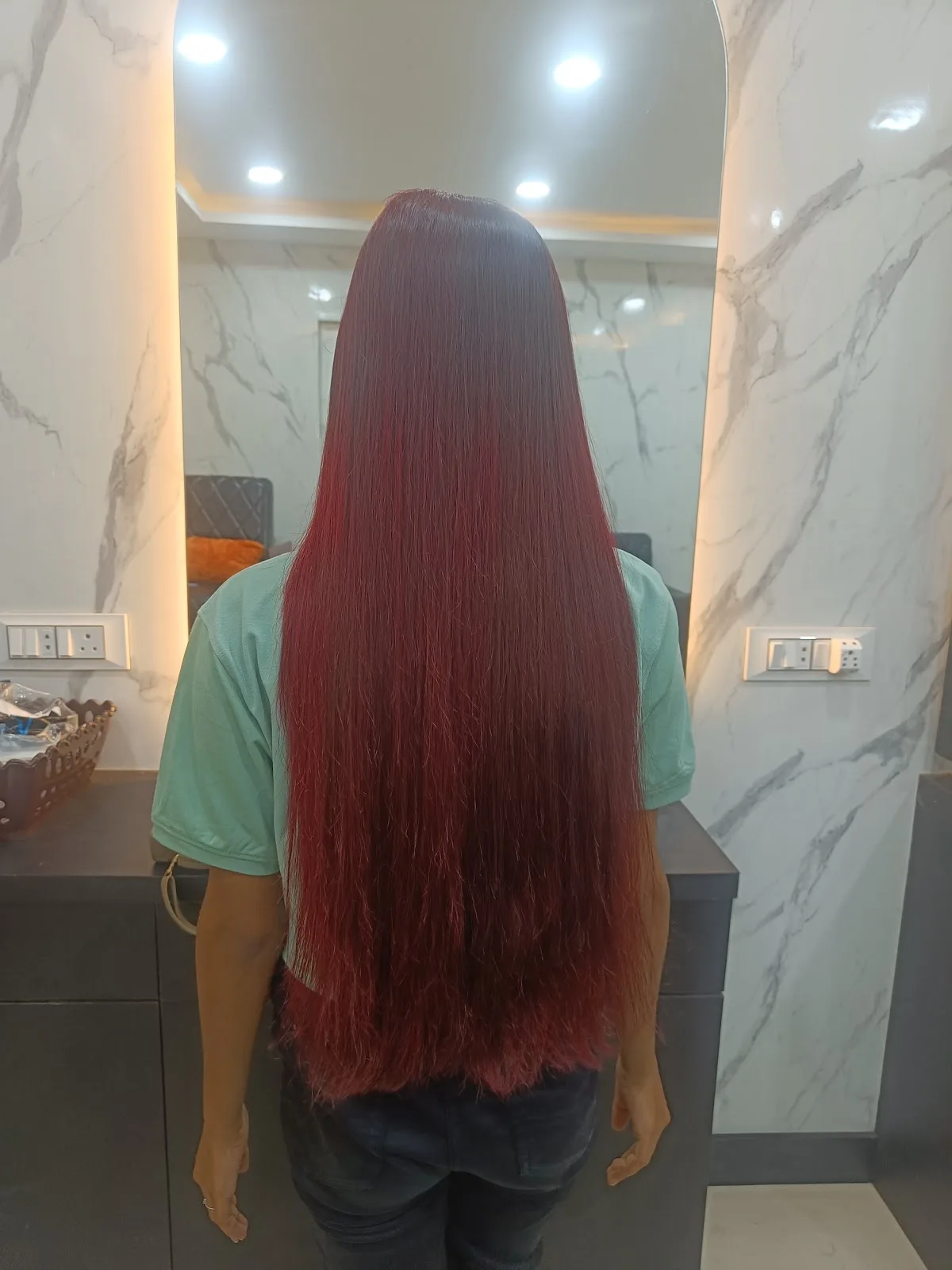Breeze Unisex Salon and Academy
