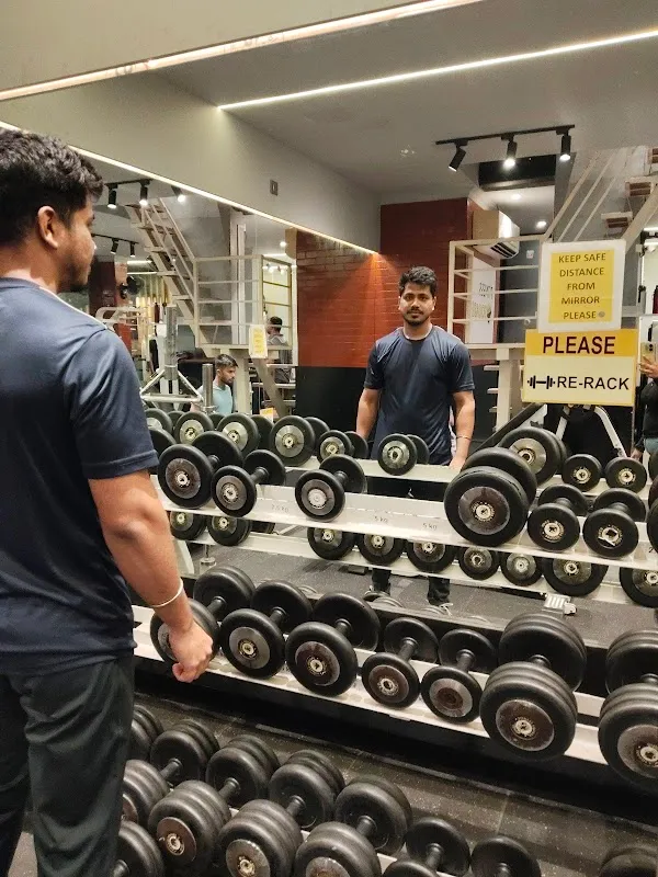 Fitness Square Koperkhairne