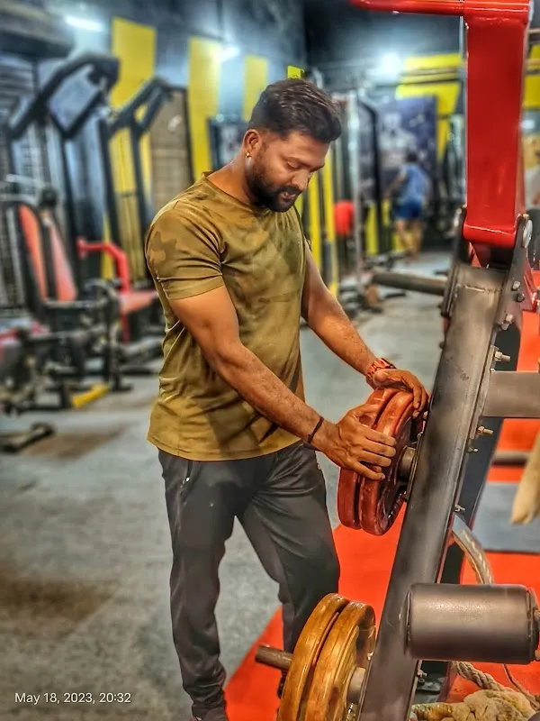 Goodlife Fitness Club & Gym