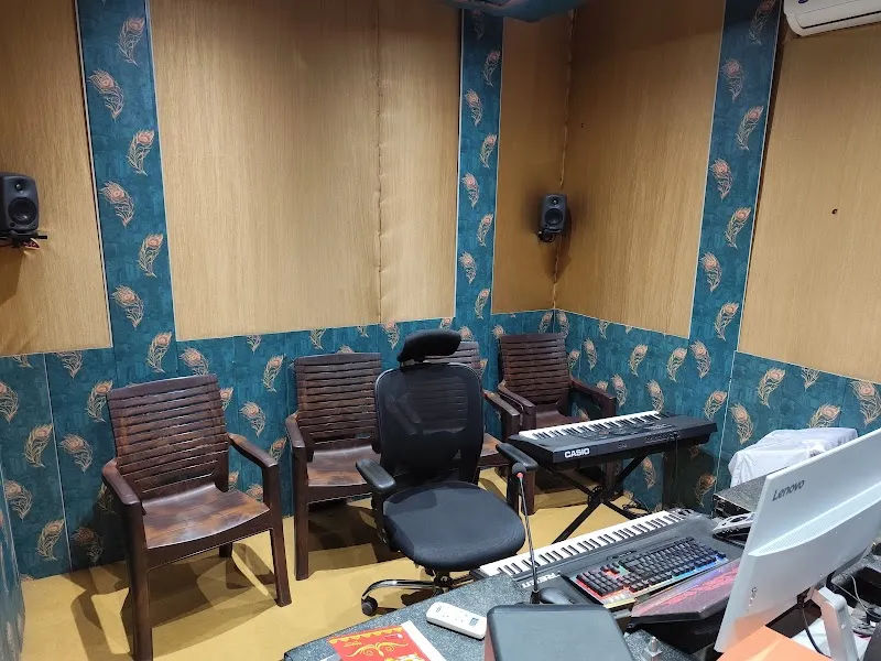 STUDIO KOLISTAR
