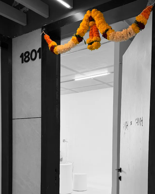 By The Clock | Photography Studio