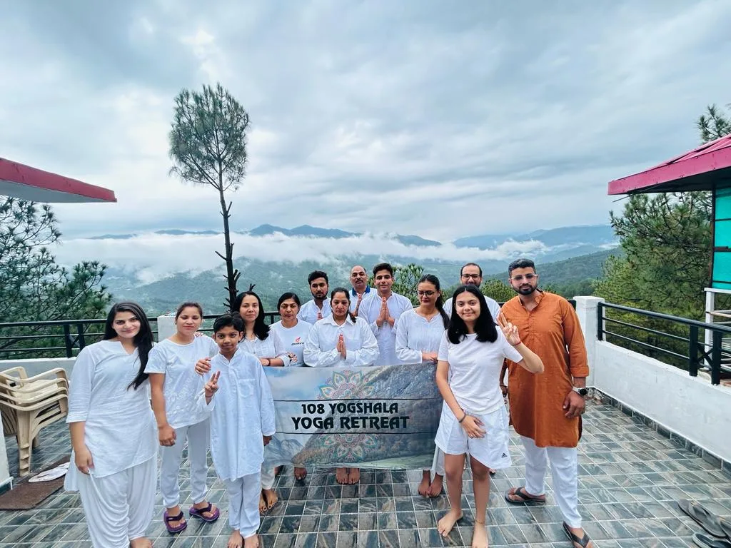 108 Yogshala - Yoga classes in Dwarka