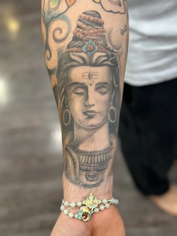 Ace Tattooz & Piercing Studio Andheri Mumbai
